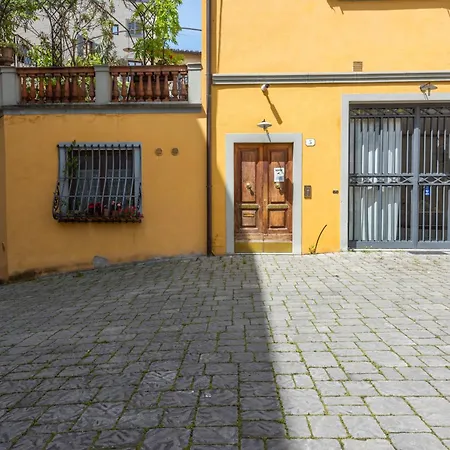 Liberta By Mmega Apartment